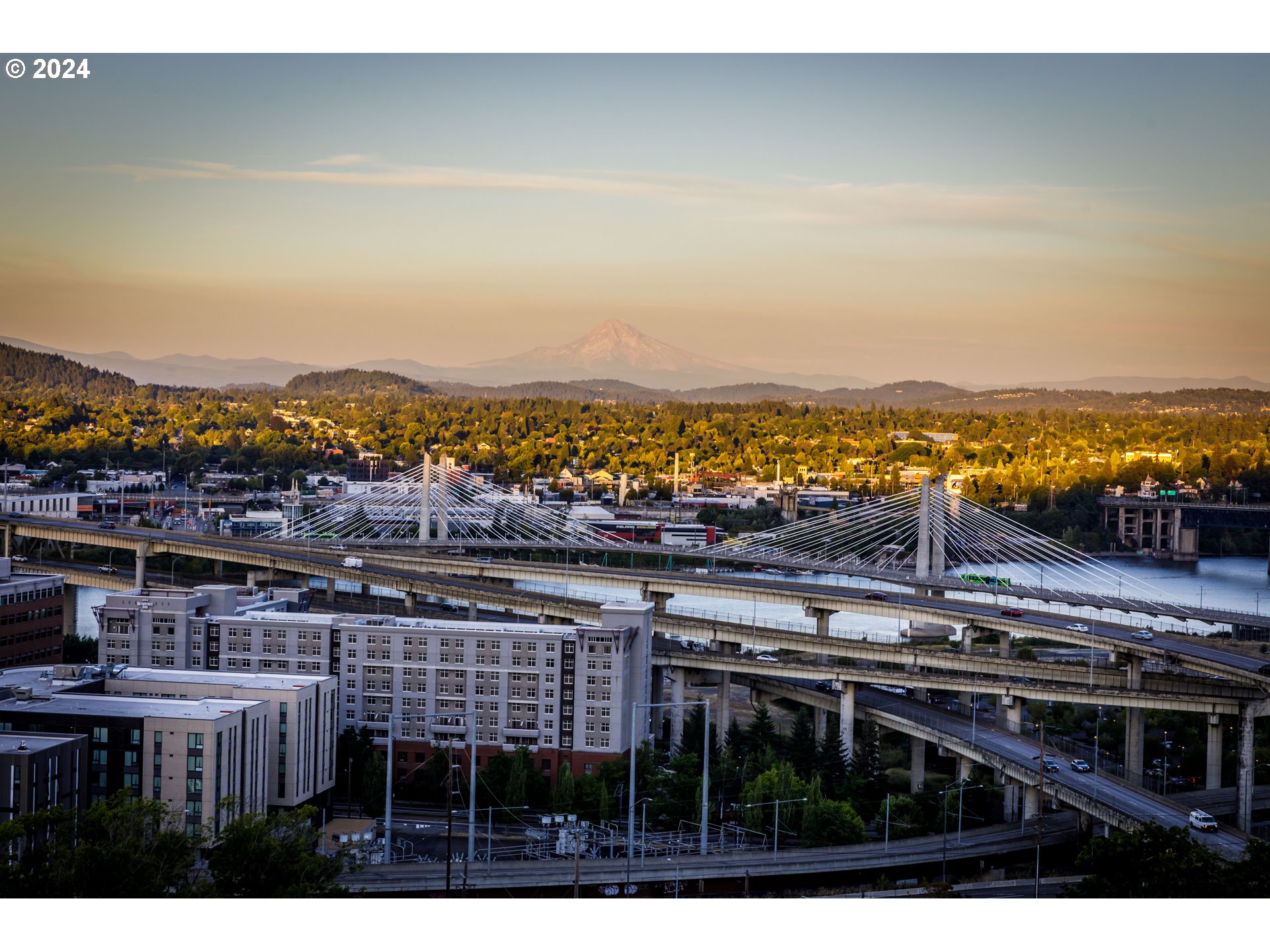 Photo #10: 797318545 Listing: Photo #10
