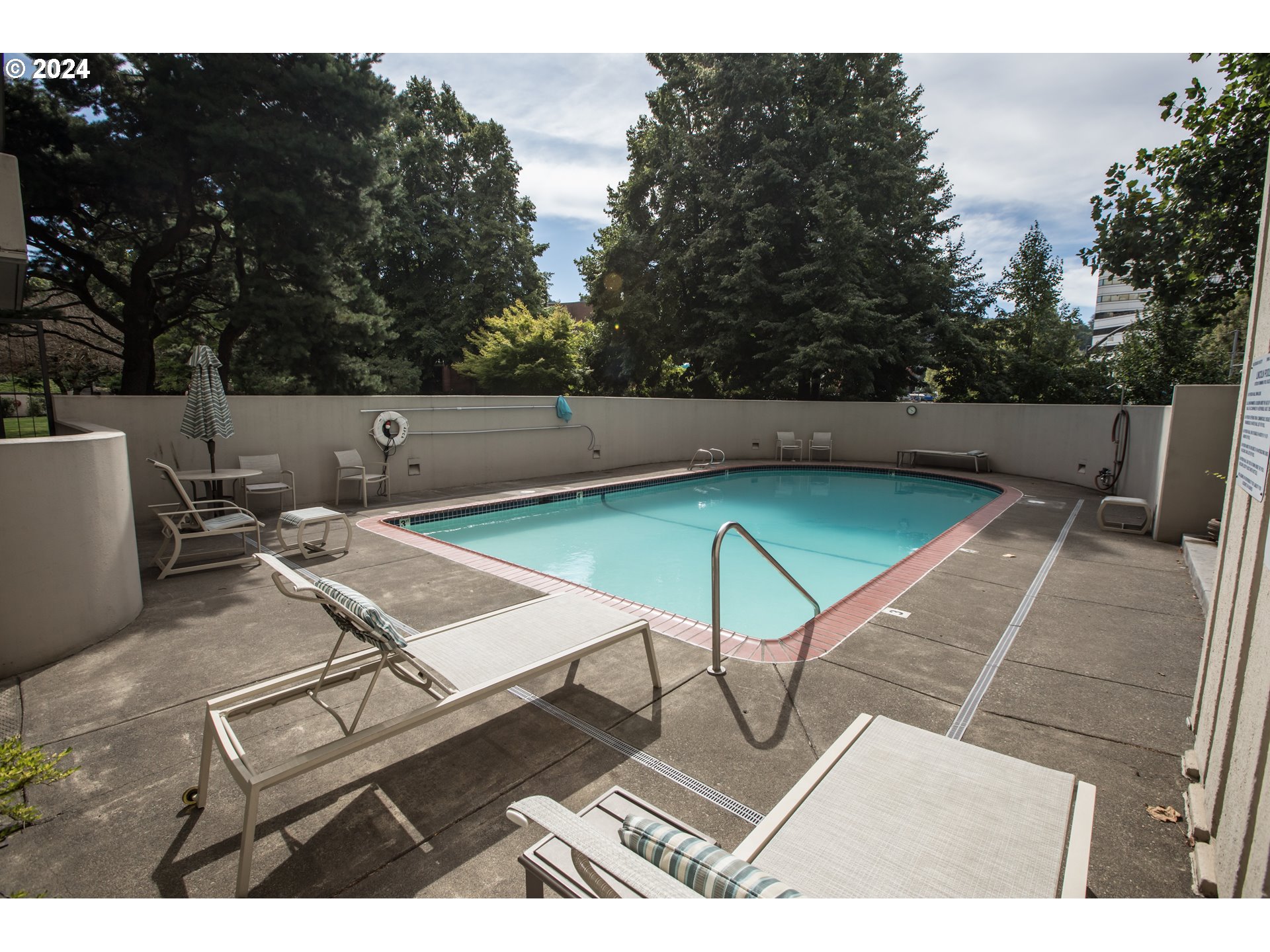Photo #11: 797318545 Listing: Photo #11