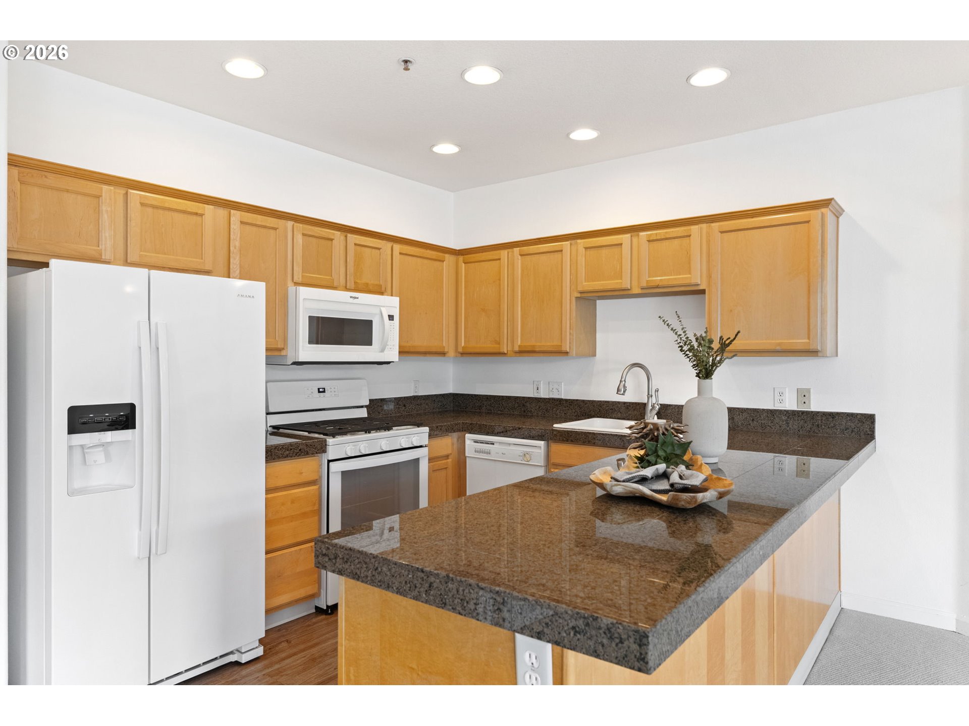 Photo #2: 797838137 Listing: Photo #2