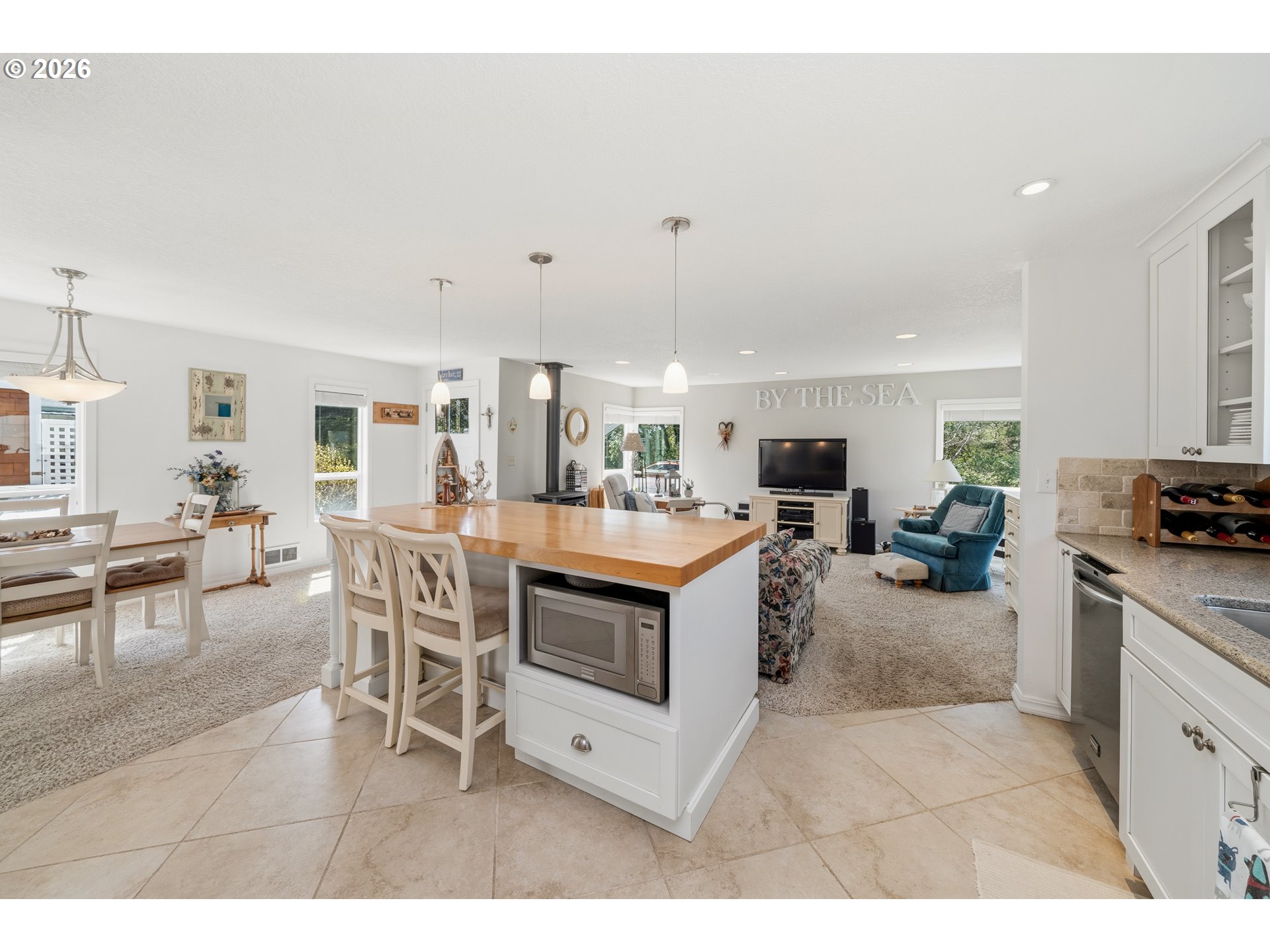 610 S ANCHOR ST, Rockaway Beach, OR, 97136
