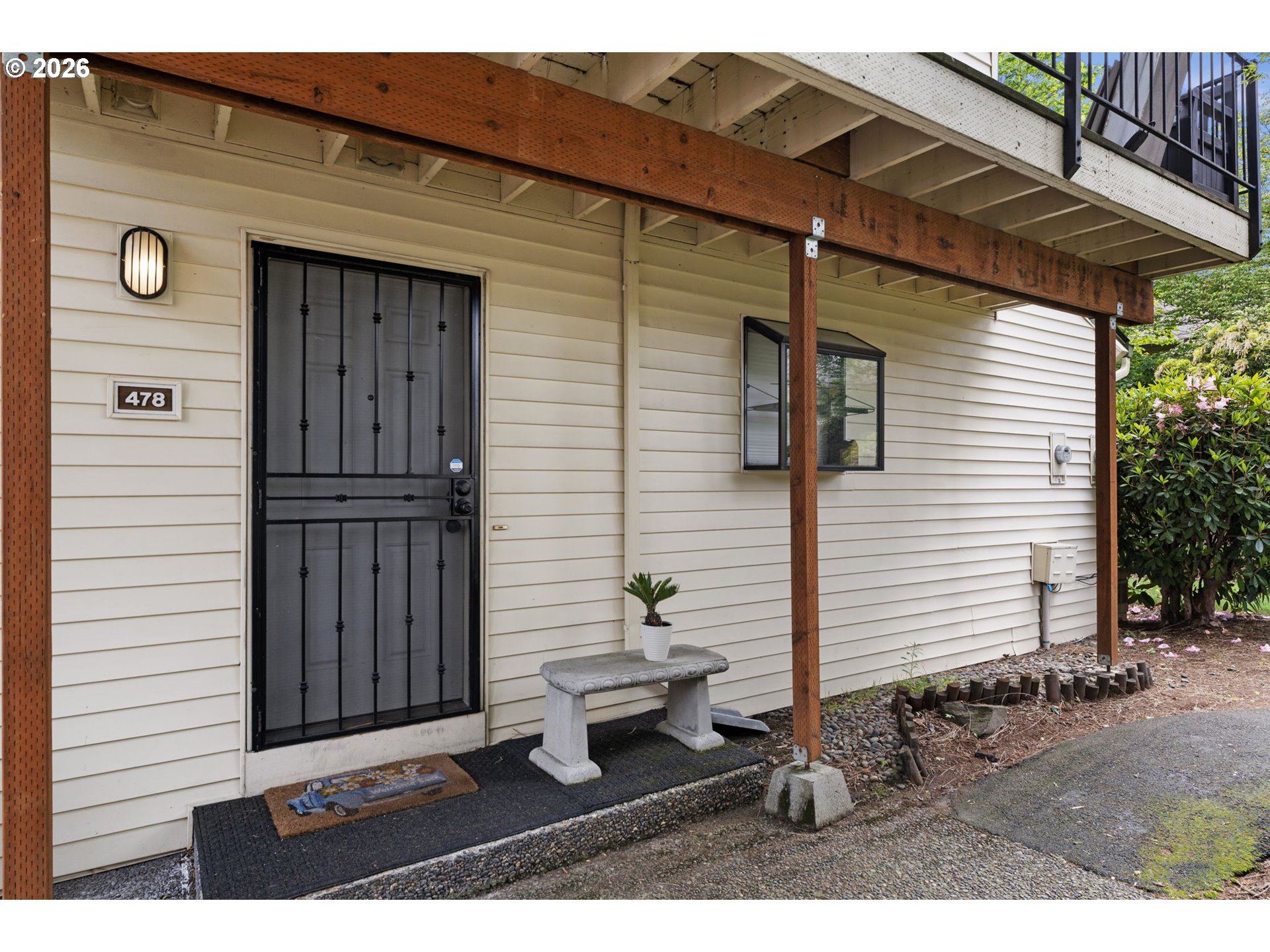 Photo #2: 798285965 Listing: Photo #2