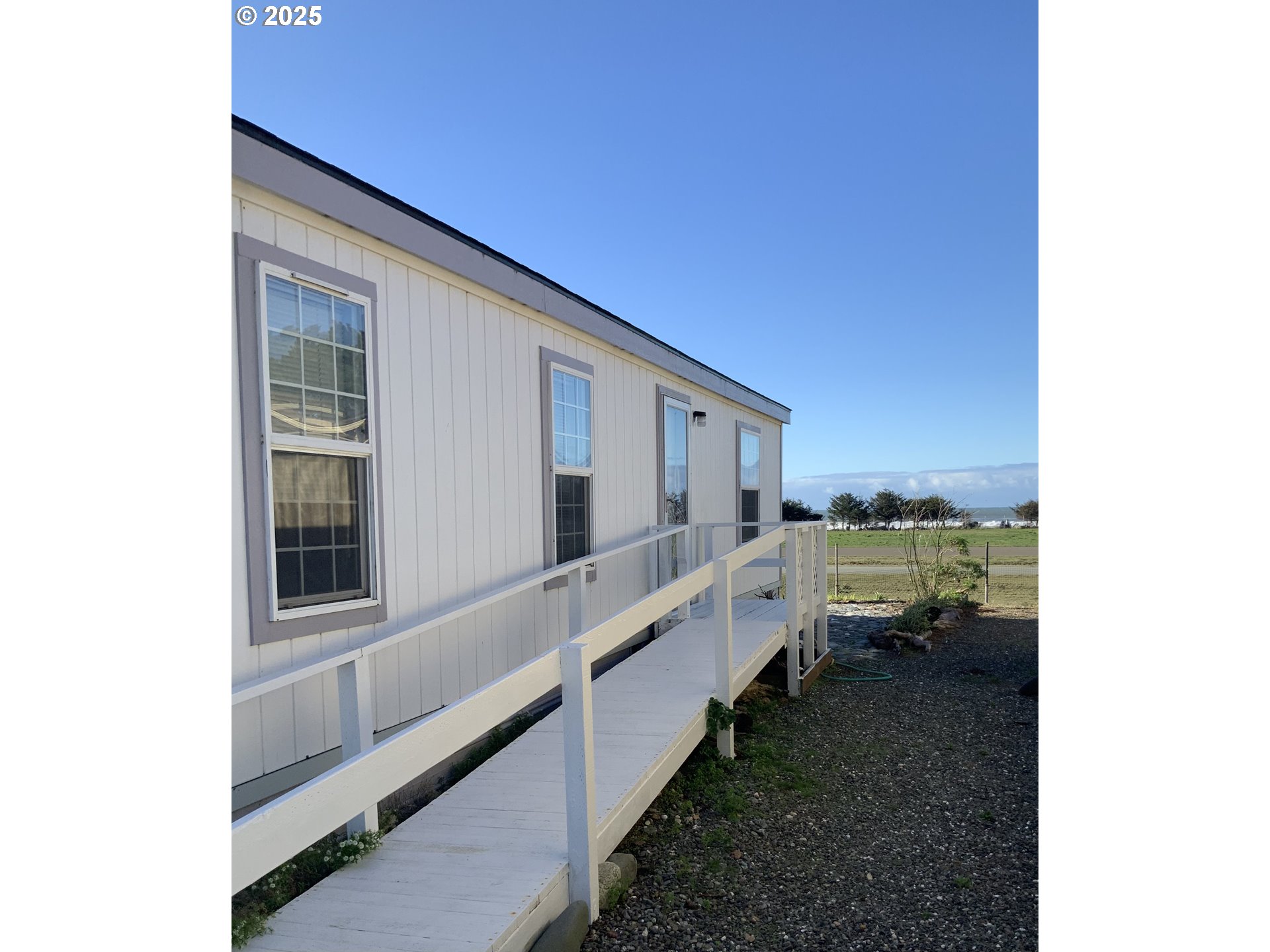 Photo of 94120 STRAHAN ST Gold Beach OR 97444