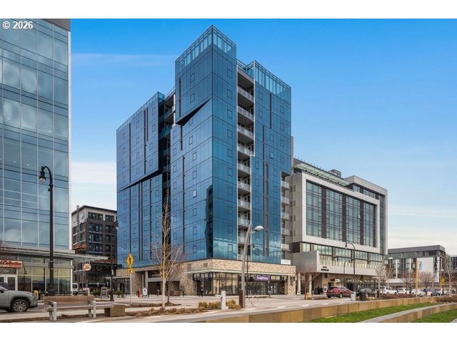 590 WATERFRONT WAY, Vancouver, 2 Bedrooms Bedrooms, ,2 BathroomsBathrooms,Residential,For Sale,WATERFRONT,0,799927952