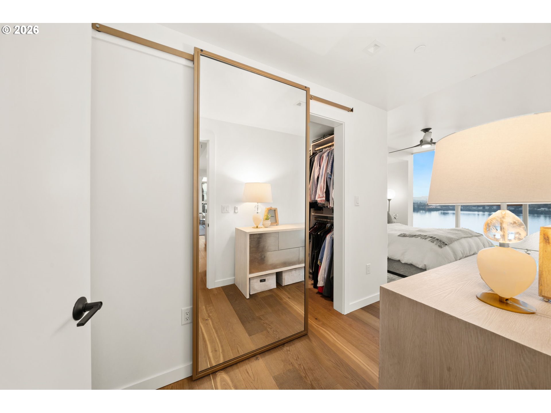 590 WATERFRONT WAY, Vancouver, 2 Bedrooms Bedrooms, ,2 BathroomsBathrooms,Residential,For Sale,WATERFRONT,0,799927952